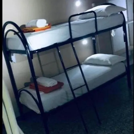 Hostel Alma